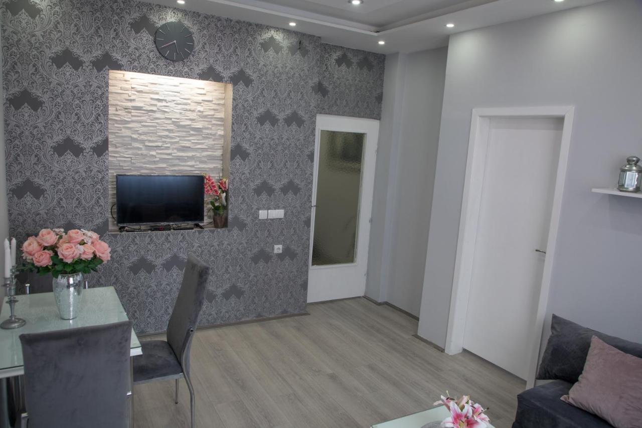 Dis Apartman 1 Kruševac Zewnętrze zdjęcie